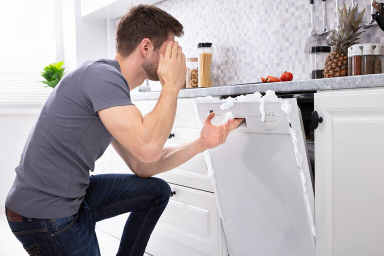 چرا ماشین ظرفشویی آبگیری نمی کند؟